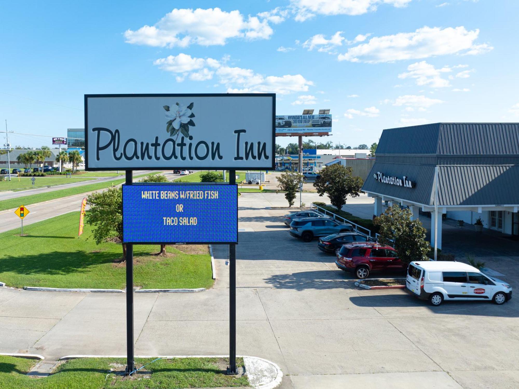 Plantation Inn Хоума Екстериор снимка